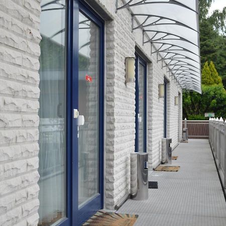 Hotel B8 Voerde Экстерьер фото