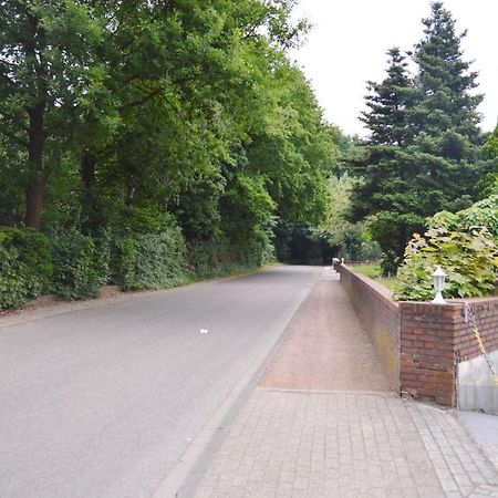 Hotel B8 Voerde Экстерьер фото