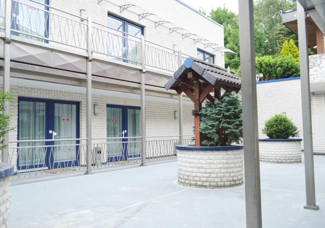 Hotel B8 Voerde Экстерьер фото